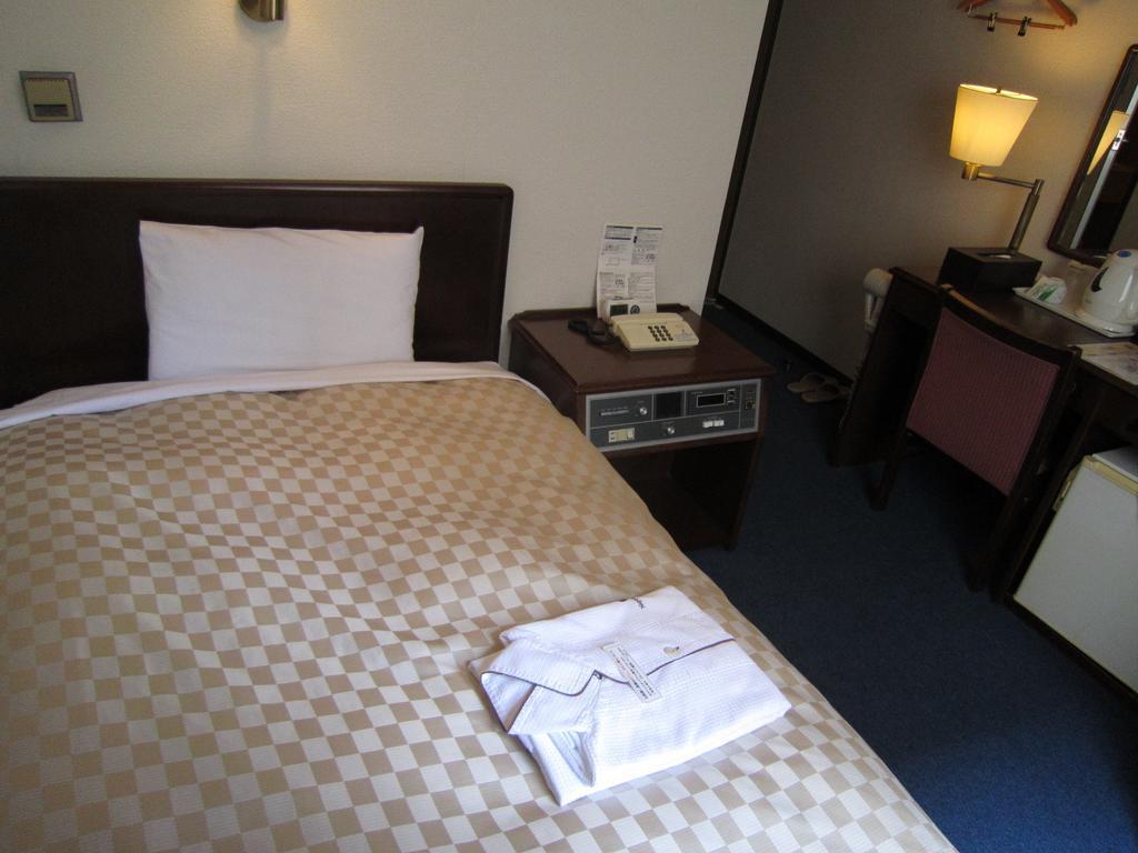 Nagoya Summit Hotel Rom bilde